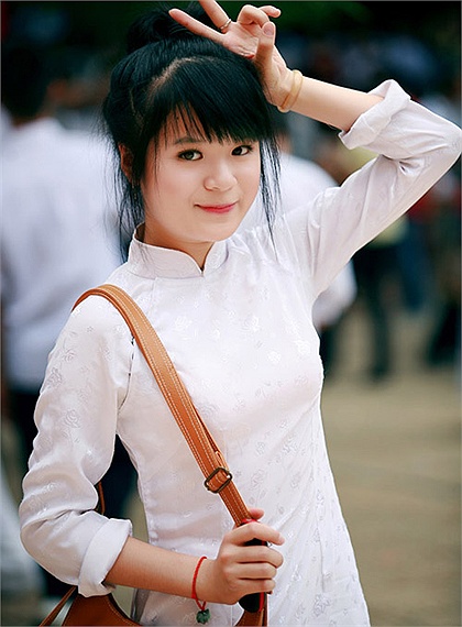 Tai Hinh Nen Con Gai De Thuong